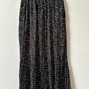Elegant Black and White Polka Dot Skirt